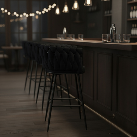 HOKER KRZESŁO BAROWE FERA CZARNY WELUR NOGI CZARNE